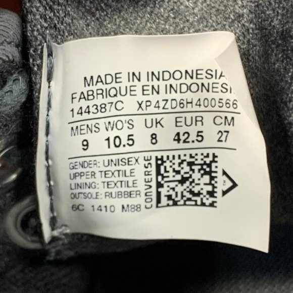 Converse Unisex Jack Purcell Canvas Low Top Sneakers - Picture 12 of 12